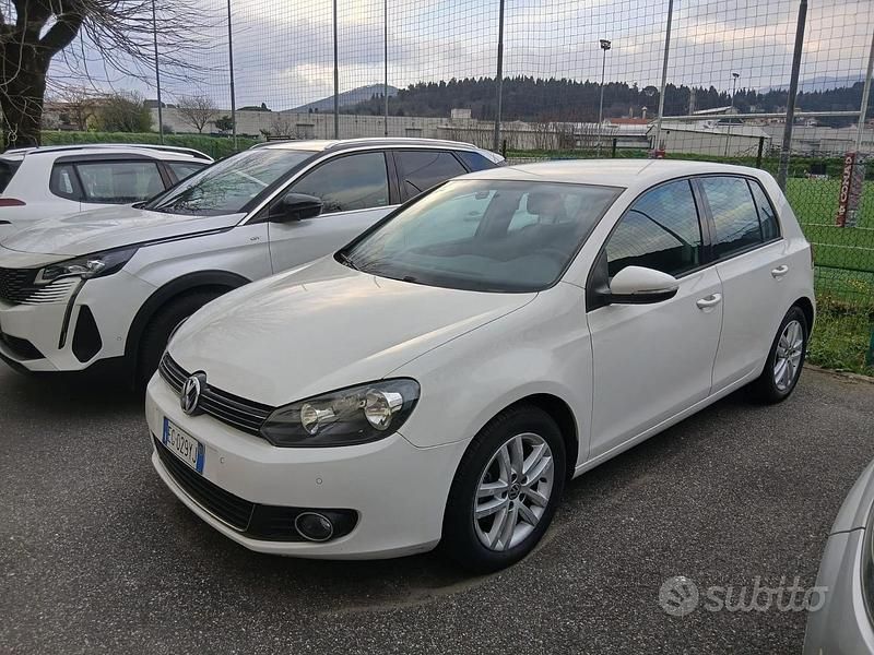Usata VW Golf VI Highline 122 CV (89 kW) 2011 Bianco Utilitaria
