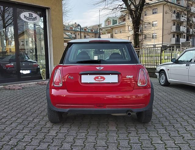 Usata Mini ONE 2006 Rosso Utilitaria