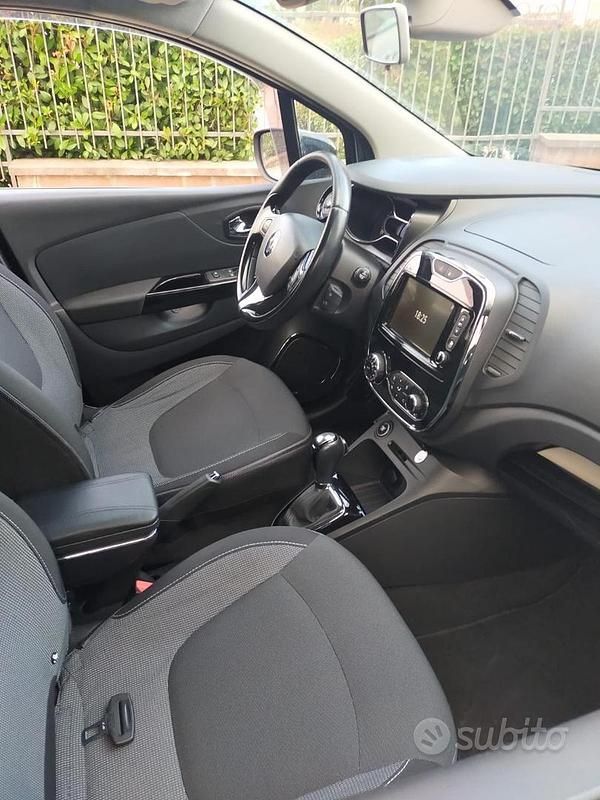 Usata Renault Captur 90 CV (66 kW) 2015 SUV