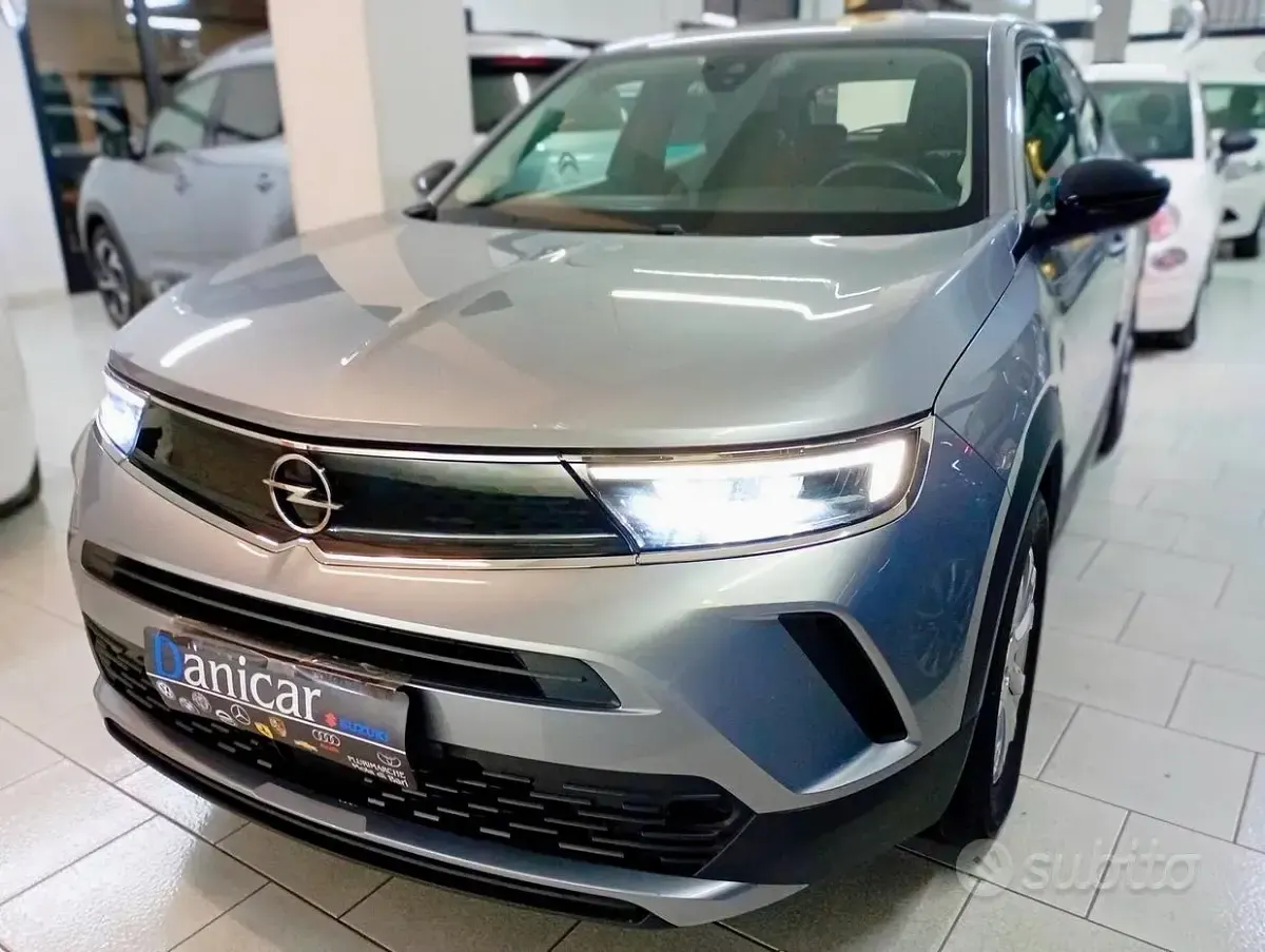 Usata Opel Mokka Edition 110 CV (80 kW) 2022 Grigio SUV