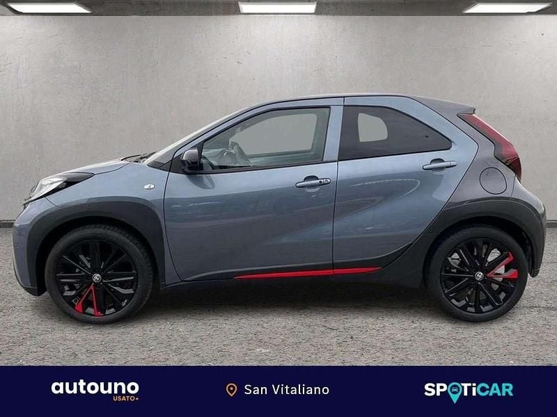 Usata Toyota Aygo X Limited 72 CV (52 kW) 2023 Verde SUV