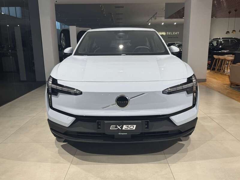 Nuova Volvo EX30 Core 75 kW (102 CV) 2025 Azzurro SUV