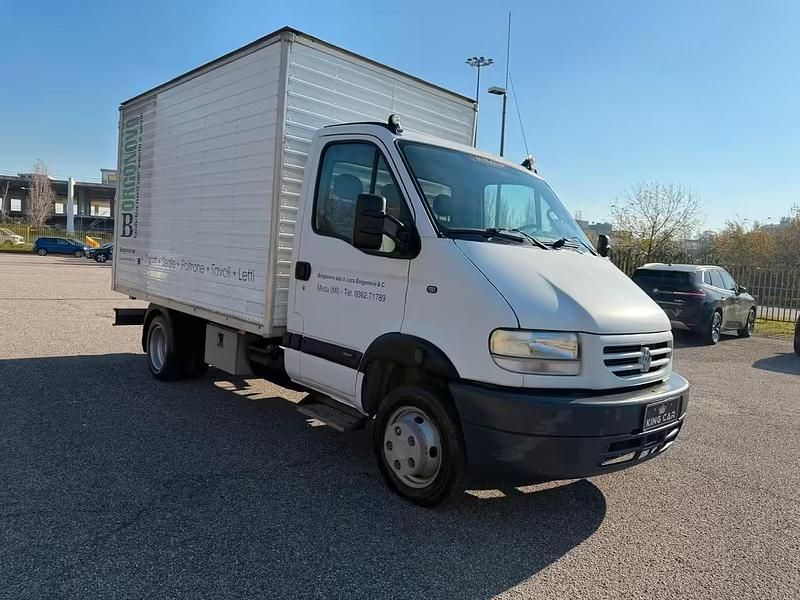 Usata Renault Master 106 CV (77 kW) 2002 Bianco