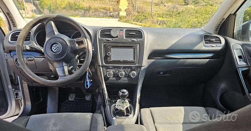 Usata VW Golf VI 110 CV (80 kW) 2009 Grigio Utilitaria