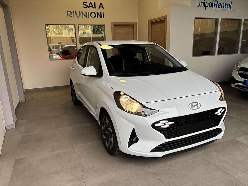 Nuova Hyundai i10 63 CV (46 kW) 2025 Bianco Utilitaria