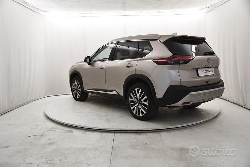 Usata Nissan X-Trail Tekna 213 CV (156 kW) 2023 Grigio SUV