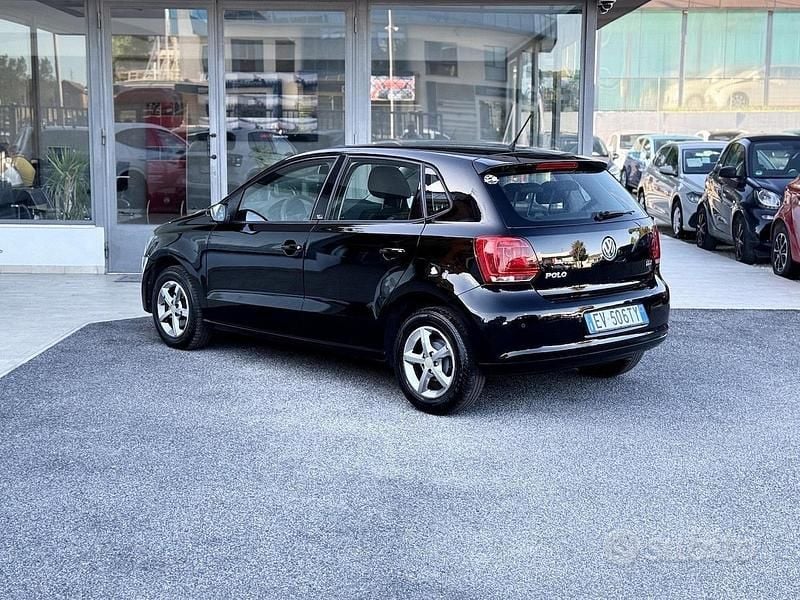 Usata VW Polo 75 CV (55 kW) 2014 Nero Berlina