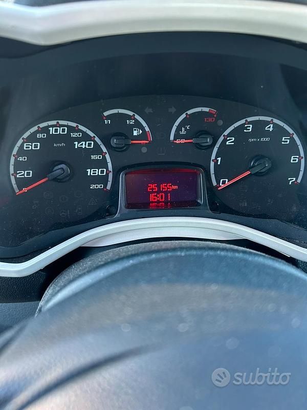 Usata Ford Ka 69 CV (50 kW) 2016 Berlina