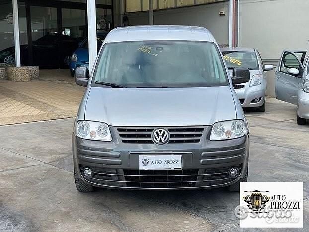 Usata VW Caddy 110 CV (80 kW) 2008 Grigio Monovolume