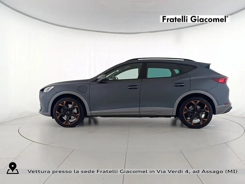Usata Cupra Formentor VZ2 245 CV (180 kW) 2022 9r magnetic tech matt grey SUV