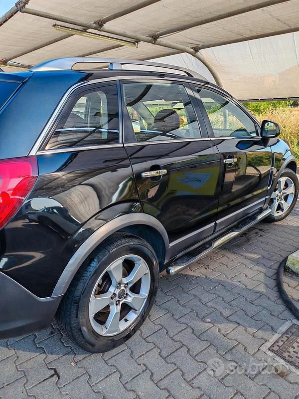 Usata Opel Antara Edition 150 CV (110 kW) 2007 Nero SUV