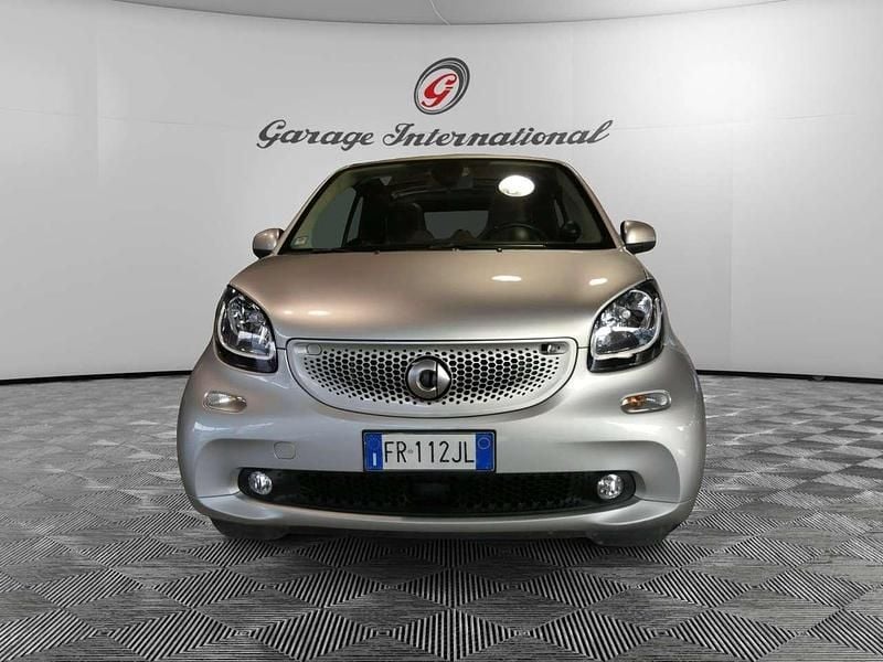 Usata Smart ForTwo Cabrio 90 CV (66 kW) 2018 Argento Cabrio