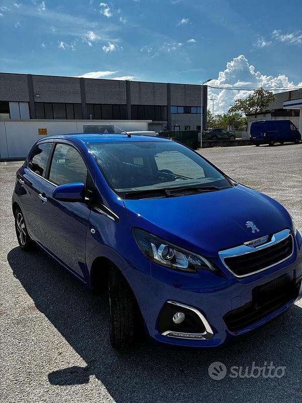 Usata Peugeot 108 Allure 82 CV (60 kW) 2020 Blu Utilitaria