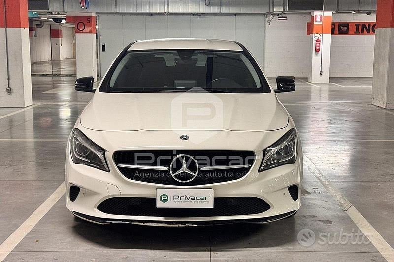 Usata Mercedes CLA200 136 CV (100 kW) 2017 Bianco Station wagon