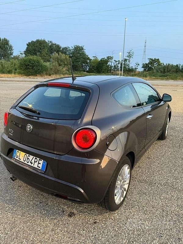 Usata Alfa Romeo MiTo 120 CV (88 kW) 2017 Utilitaria