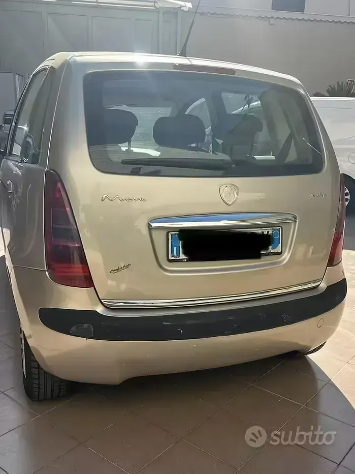 Usata Lancia Musa 69 CV (50 kW) 2007 Monovolume