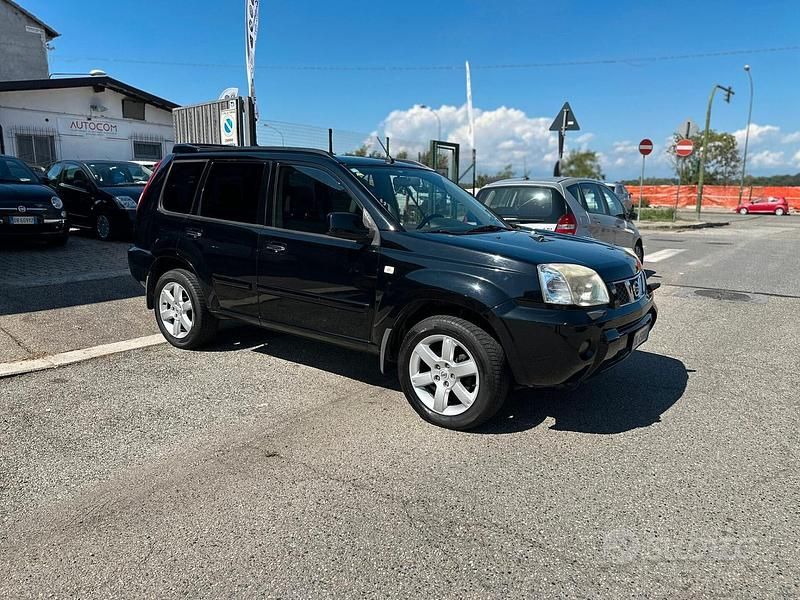 Usata Nissan X-Trail 136 CV (100 kW) 2006 Nero SUV