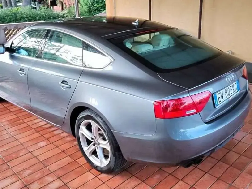 Usata Audi A5 Sportback Ambiente 150 CV (110 kW) 2014 Grigio Utilitaria