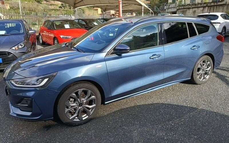 Usata Ford Focus ST-Line 125 CV (91 kW) 2022 Blu Station wagon