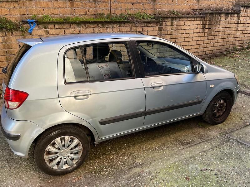 Usata Hyundai Getz Active 82 CV (60 kW) 2004 Argento Utilitaria