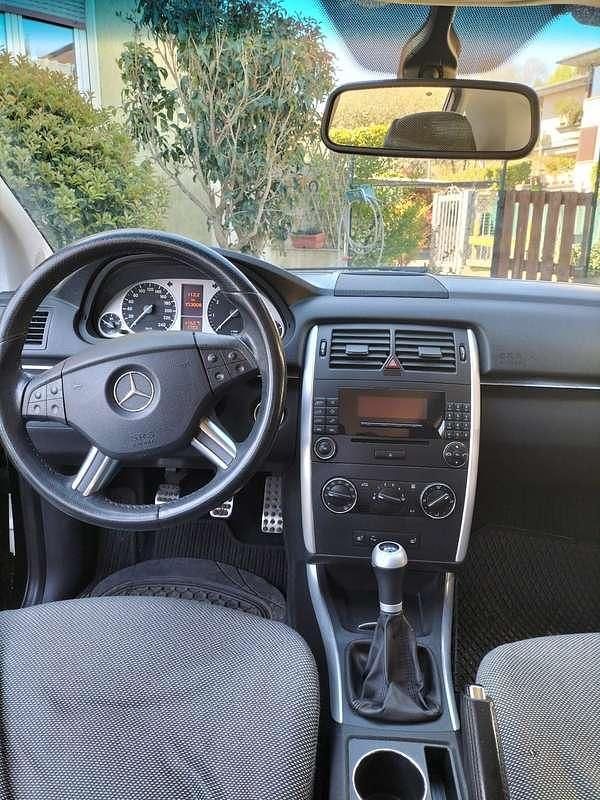 Usata Mercedes B170 116 CV (85 kW) 2007 Monovolume