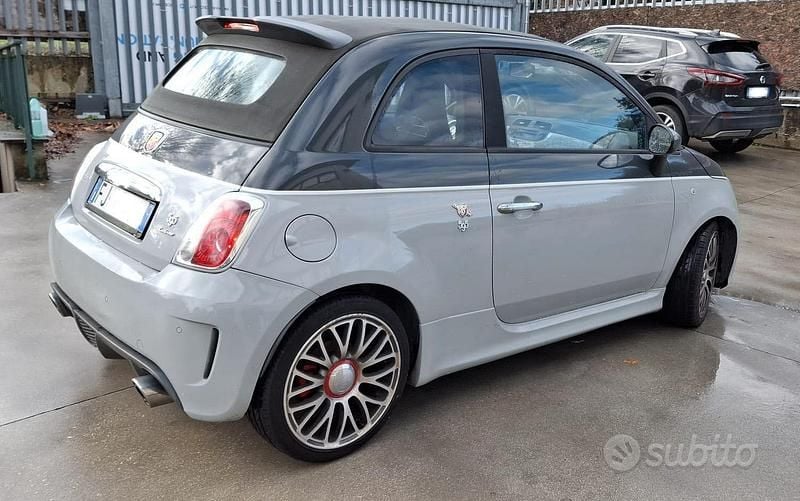 Usata Abarth 595 Turismo 165 CV (121 kW) 2017 Grigio Cabrio
