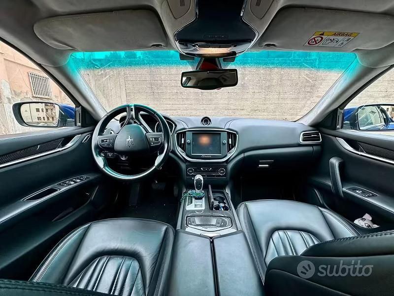 Usata Maserati Ghibli 411 CV (302 kW) 2015 Blu Berlina