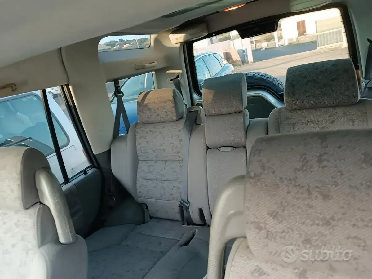 Usata Land Rover Discovery 2 2001 Grigio SUV