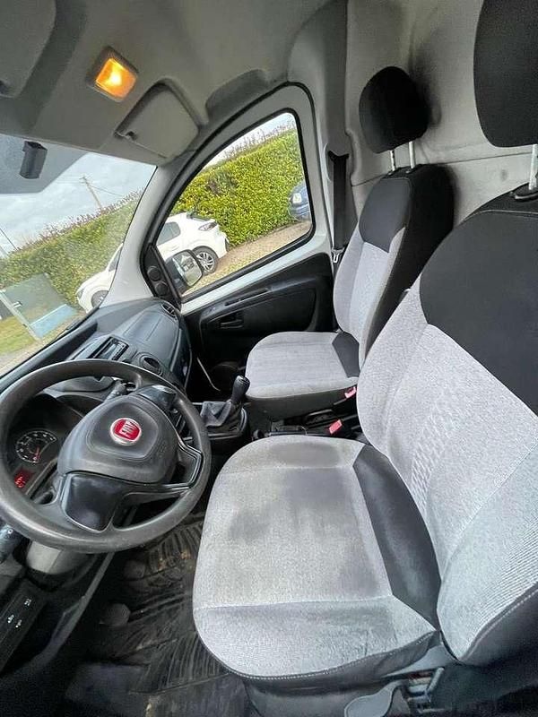 Usata Fiat Fiorino 80 CV (58 kW) 2017 Bianco Monovolume