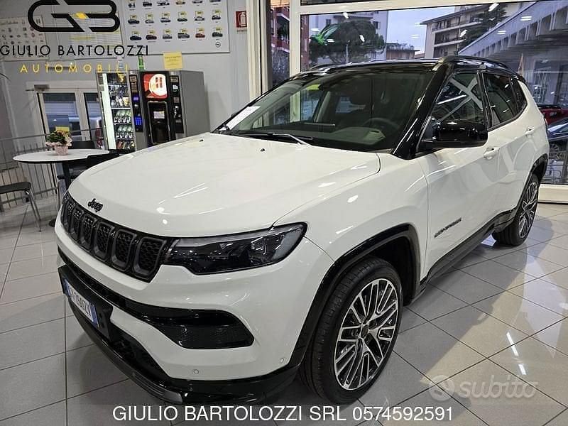 Usata Jeep Compass Summit 131 CV (96 kW) 2025 Bianco SUV