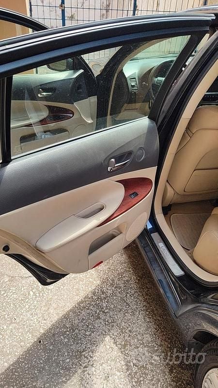 Usata Lexus GS300 Ambassador 2005 Berlina