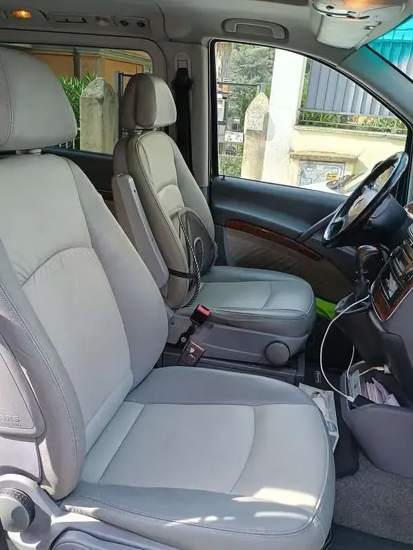 Usata Mercedes Viano 150 CV (110 kW) 2008 Monovolume