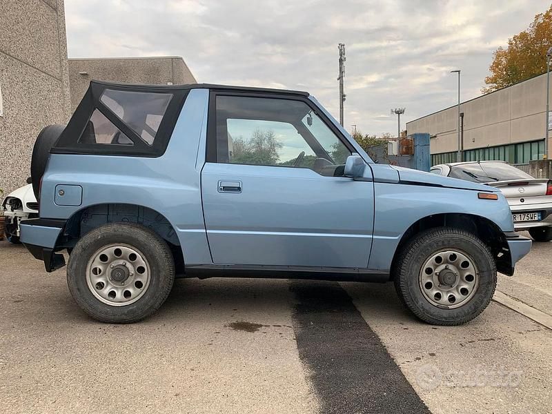 Usata Suzuki Vitara 75 CV (55 kW) 1990 SUV