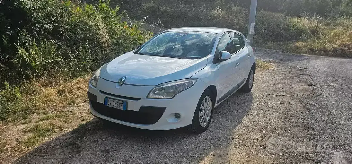 Usata Renault Mégane 110 CV (80 kW) 2009 Berlina