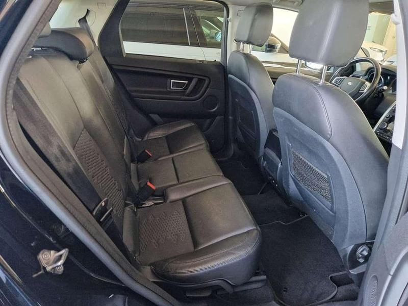Usata Land Rover Discovery Sport Pure 150 CV (110 kW) 2019 Narvik black SUV
