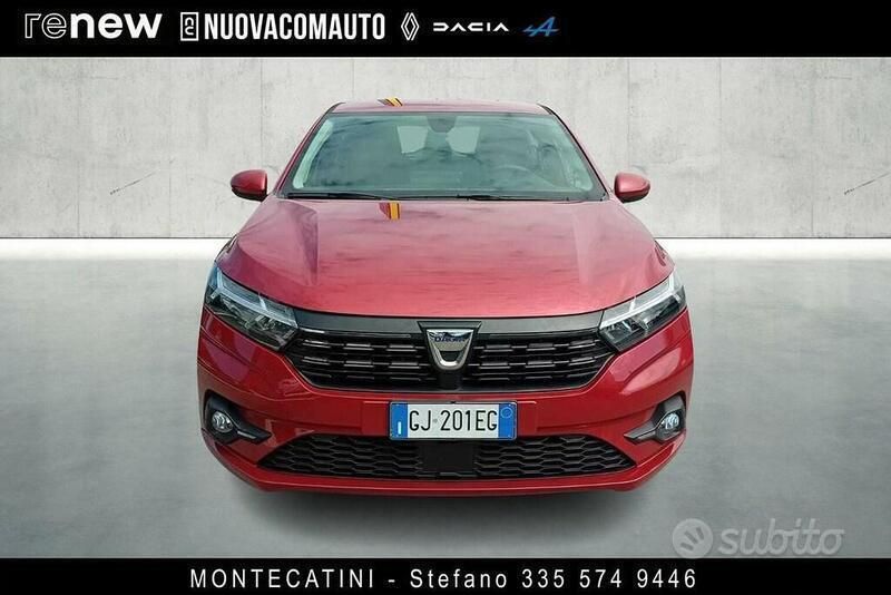 Usata Dacia Sandero Comfort 101 CV (74 kW) 2022 Rosso Utilitaria