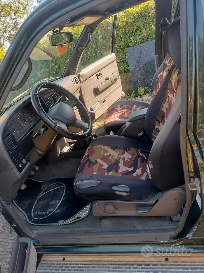 Usata Toyota 4 Runner 90 CV (66 kW) 1991 Verde SUV