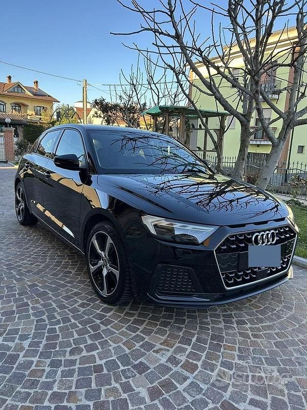 Occasion Audi A1 Sportback Advanced 116 ch (85 kW) 2019 Noir Citadine