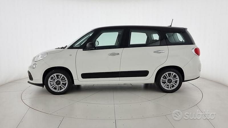 Usata Fiat 500L Business 120 CV (88 kW) 2020 Bianco Monovolume