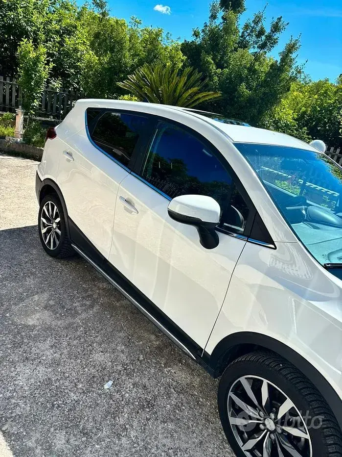 Usata EVO Evo 4 114 CV (83 kW) 2023 SUV