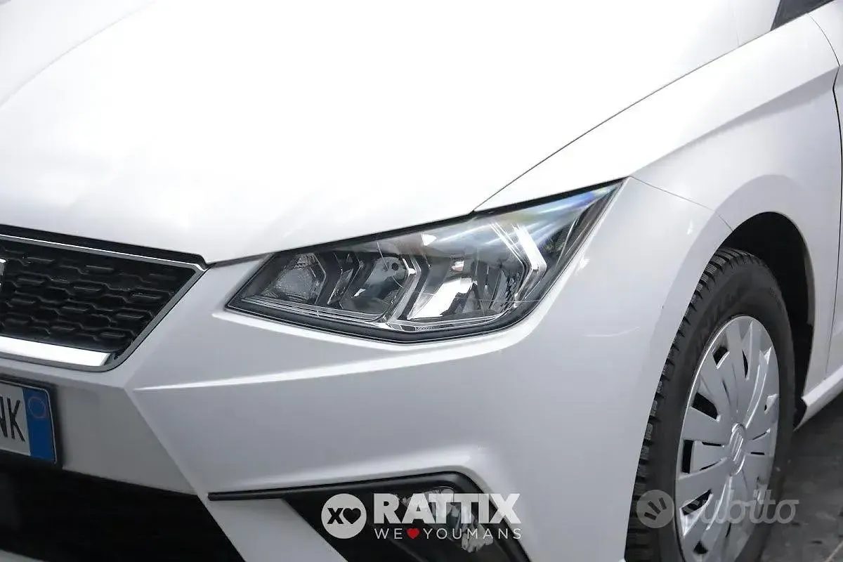 Käytetty Seat Ibiza Style 90 HP (66 kW) 2019 Valkoinen Viistoperä