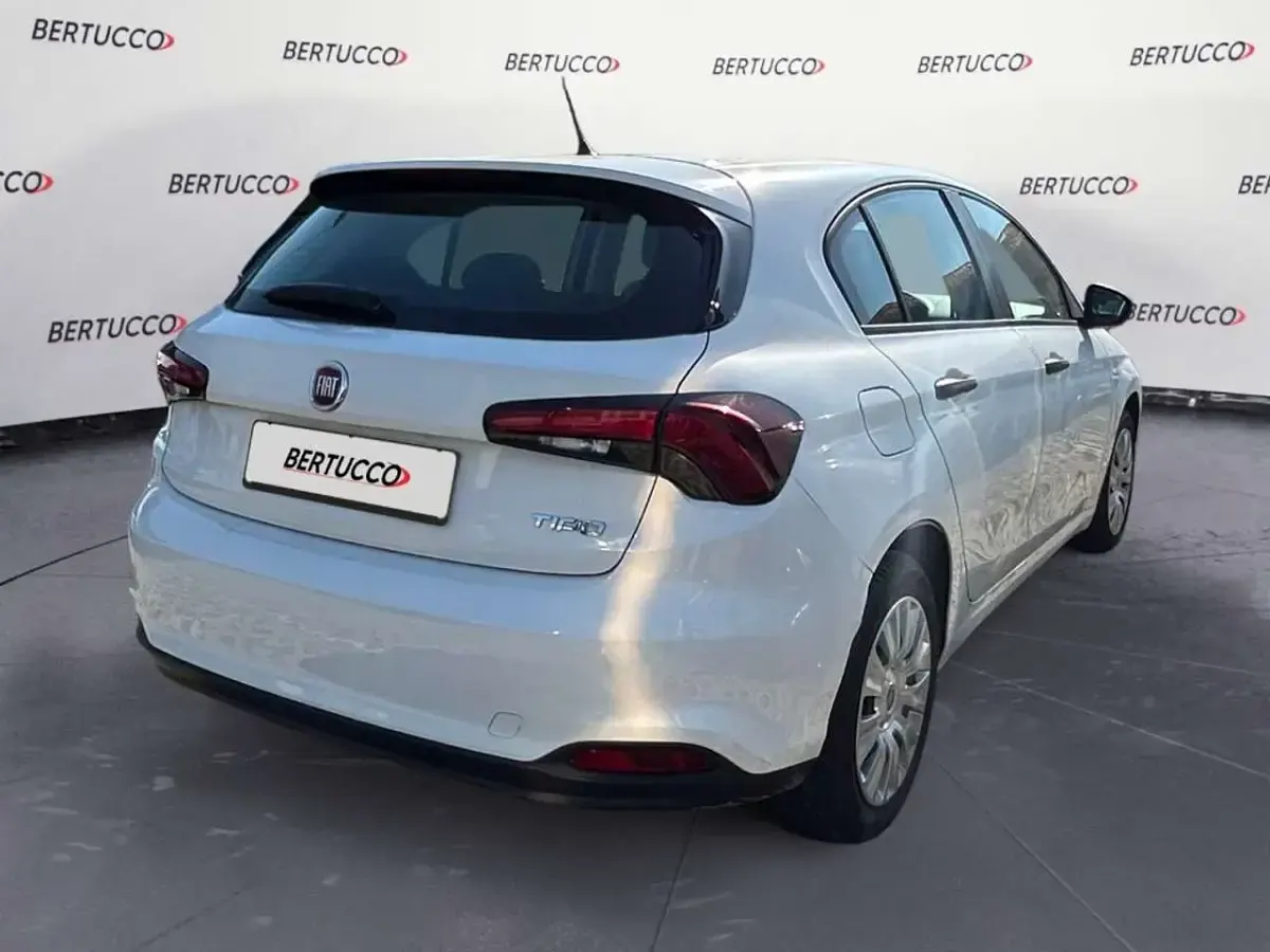 Usata Fiat Tipo Pop 95 CV (69 kW) 2019 Bianco Berlina