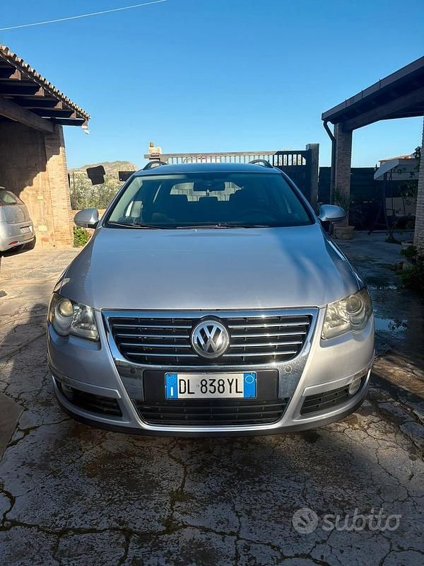 Usata VW Passat 140 CV (102 kW) 2007 Grigio Berlina