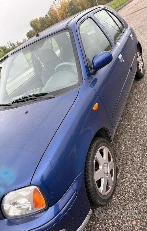 Usata Nissan Micra Comfort 60 CV (44 kW) 2002 Blu Utilitaria