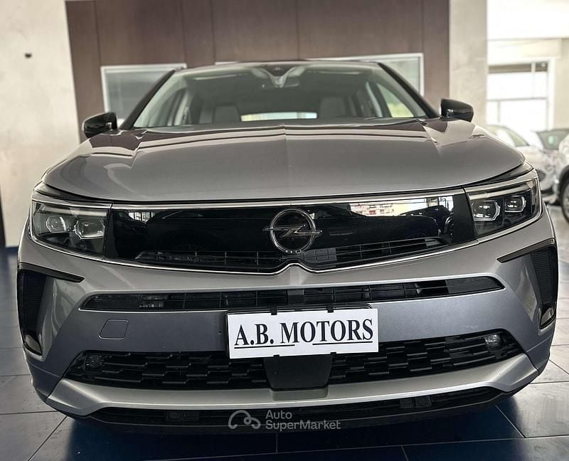 Usata Opel Grandland X Business Elegance 131 CV (96 kW) 2023 Grigio SUV