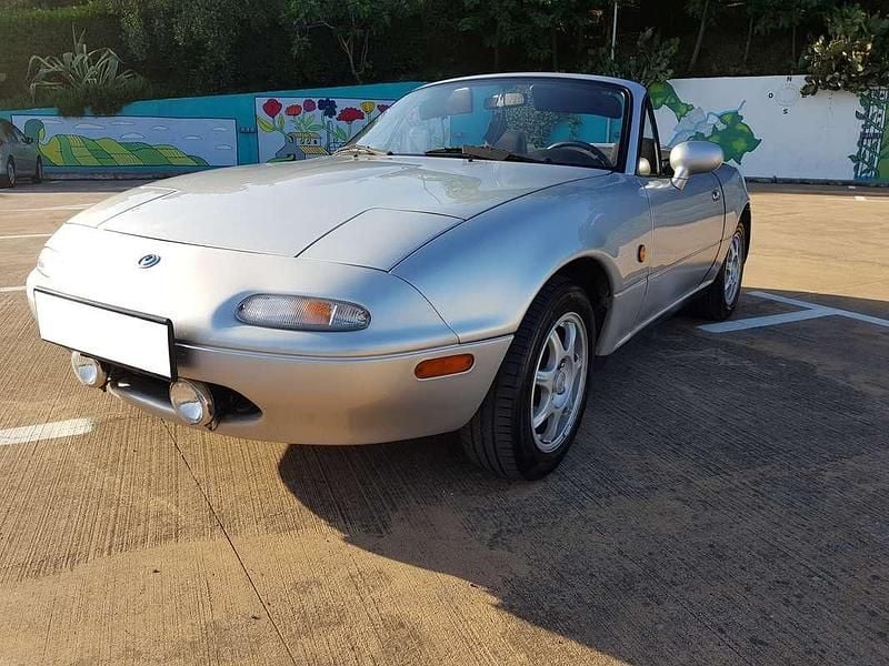Usata Mazda MX5 131 CV (96 kW) 1995 Argento Cabrio