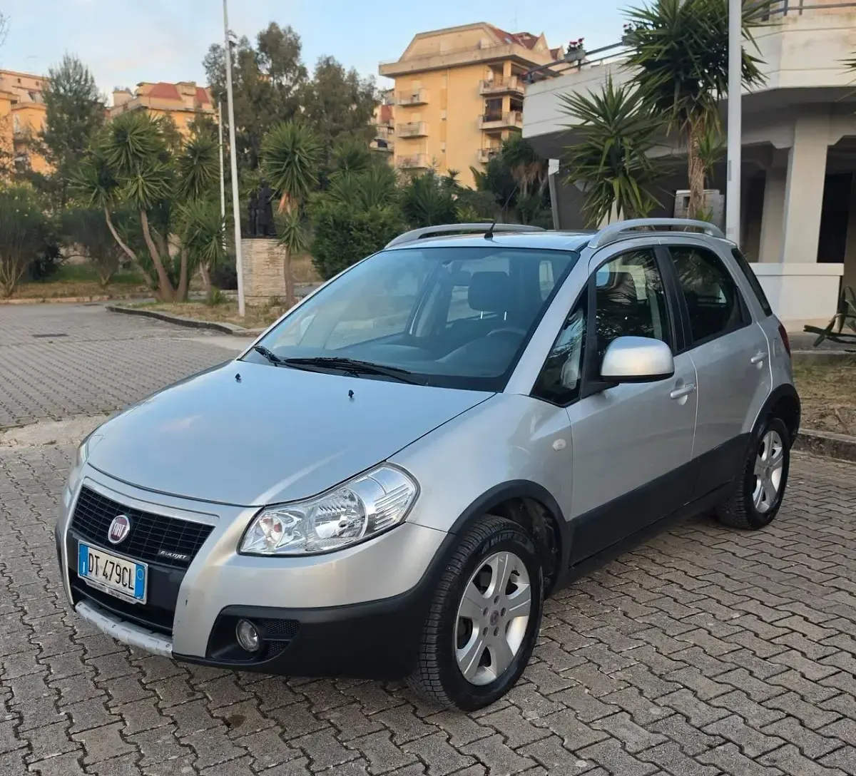 Usata Fiat Sedici 120 CV (88 kW) 2008 SUV