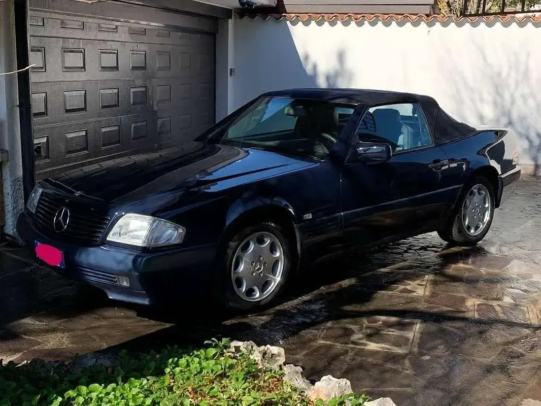 Usata Mercedes SL300 231 CV (169 kW) 1991 Blu/azzurro Cabrio
