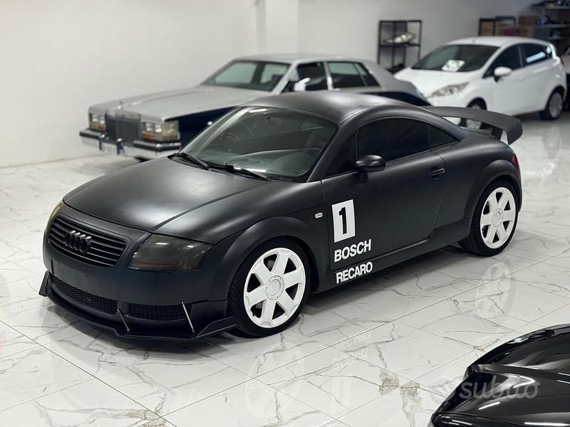 Usata Audi TT Comfort 180 CV (132 kW) 1998 Grigio Coupé