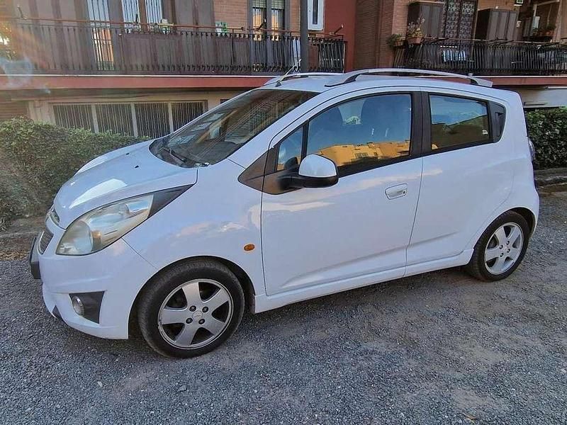 Usata Chevrolet Spark LS 82 CV (60 kW) 2010 Bianco Utilitaria